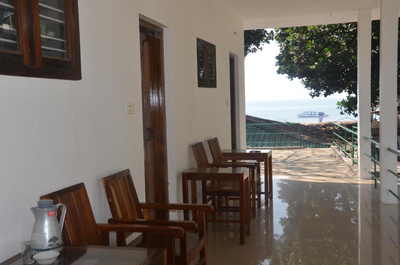 Arya Homestay Bougain Villa Gokarna  Eksteriør billede