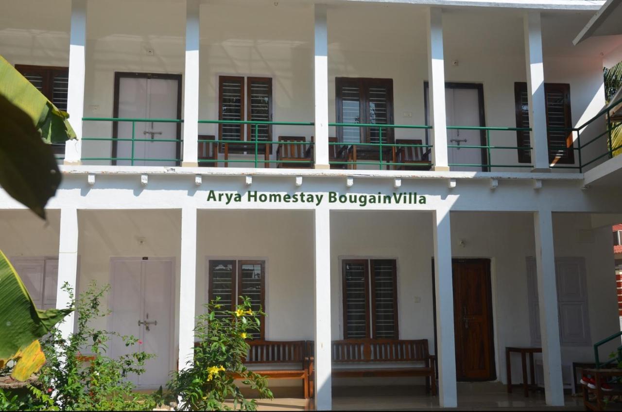 Arya Homestay Bougain Villa Gokarna  Eksteriør billede