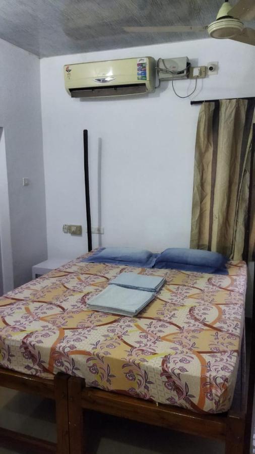 Arya Homestay Bougain Villa Gokarna  Eksteriør billede